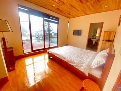 Cheap room at Sa Pa Hotel – Photos 14